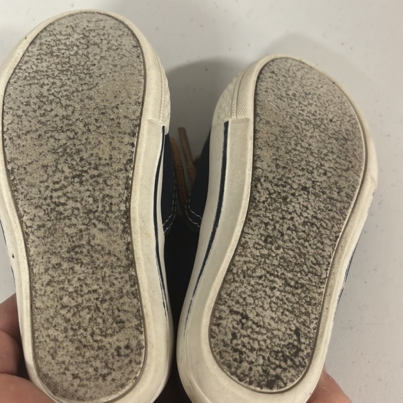 Blue canvas sneakers size 5 - Picture 4 of 4